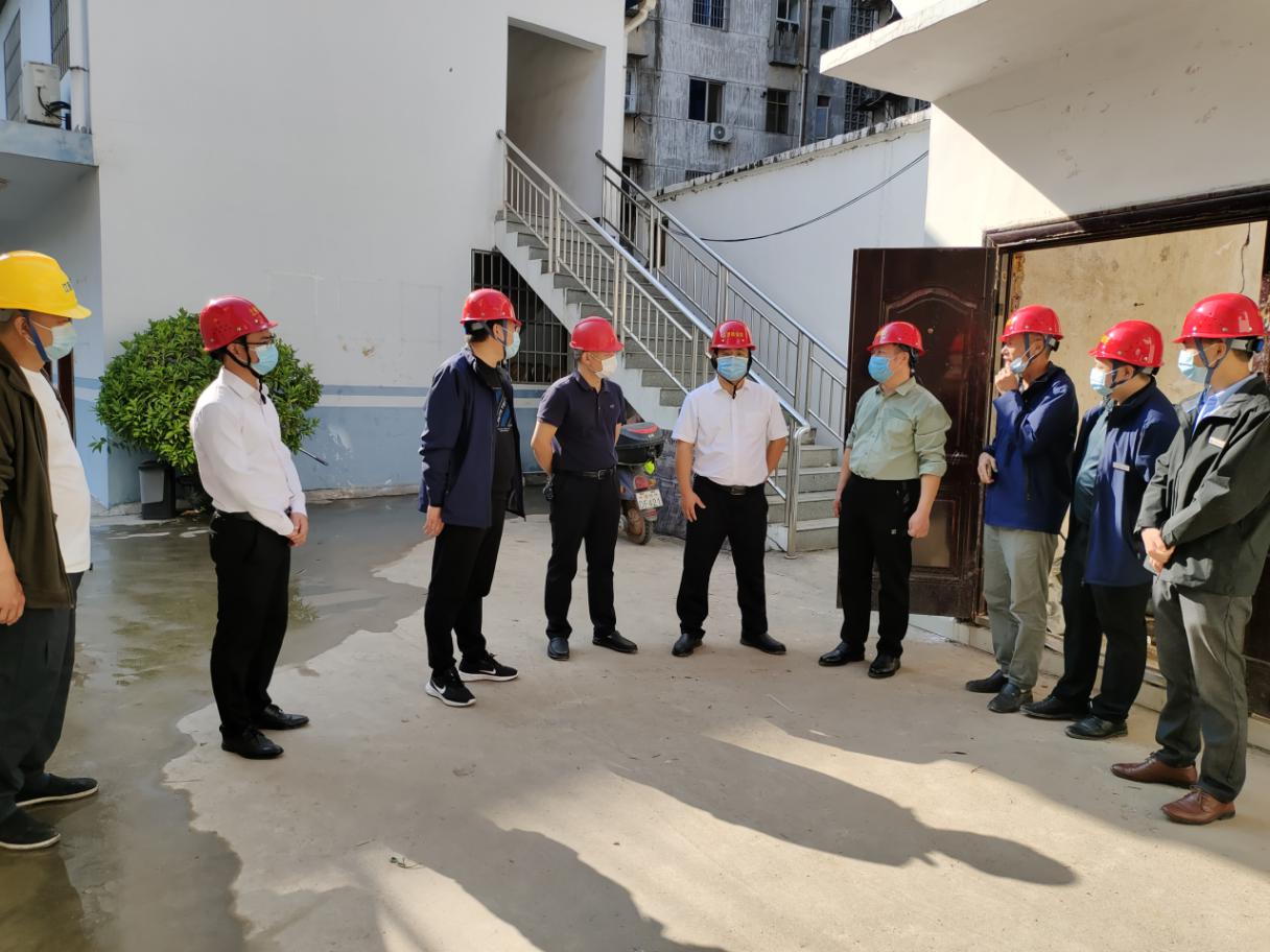 best365体育邮箱地址_365玩球平台_beat365进不去委常委、副市长杜飞轮调研市中心城区早期人防工程治理工作